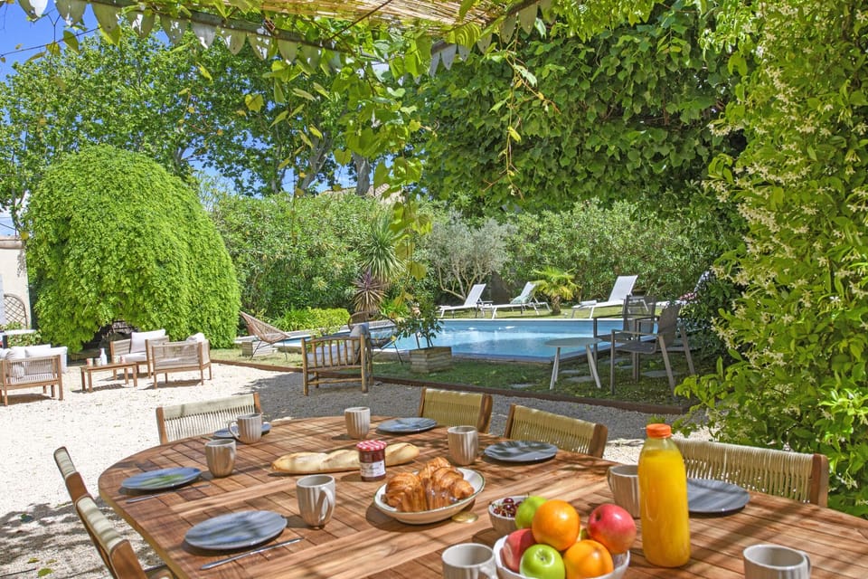 Dining room - Mas la Thèbaïde