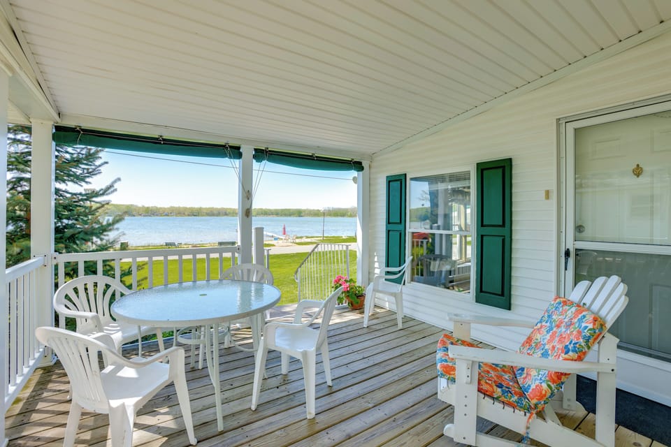 Fountain Vacation Rental | 3BR | 2BA | 1,850 Sq Ft | 5 Steps to Enter