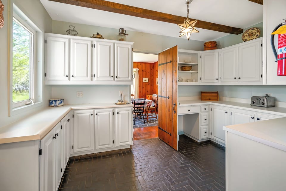 Newly renovated kitchen (2025)