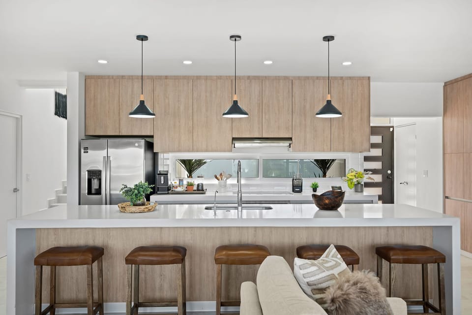 Kitchen Isle for 5