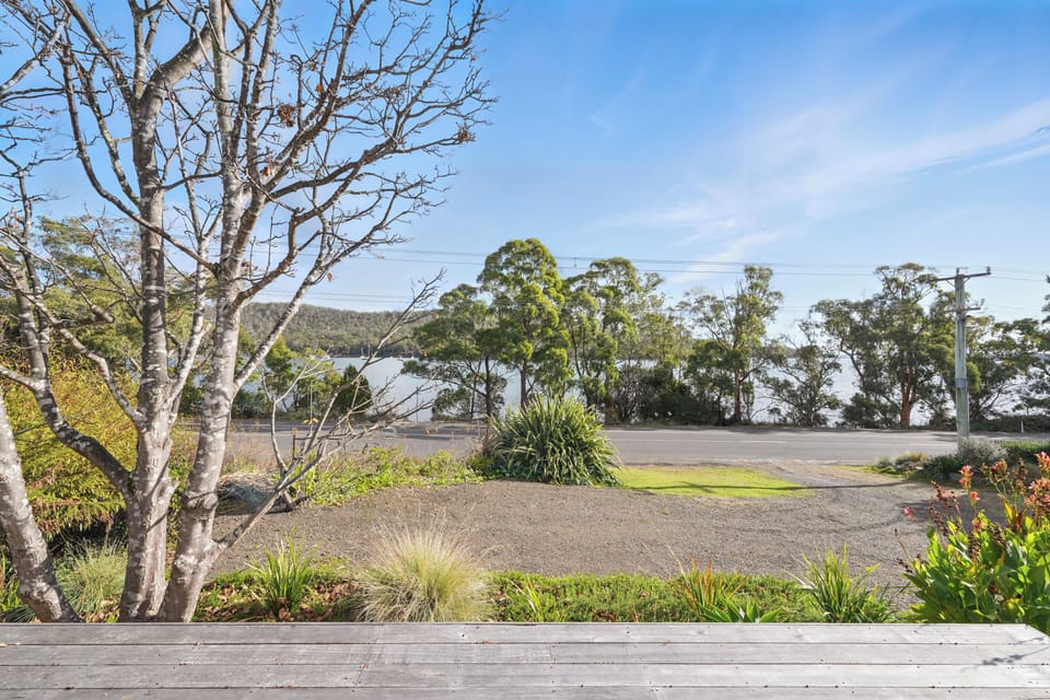 Little Darling Retreats Tasmania May 2025 High Res_19