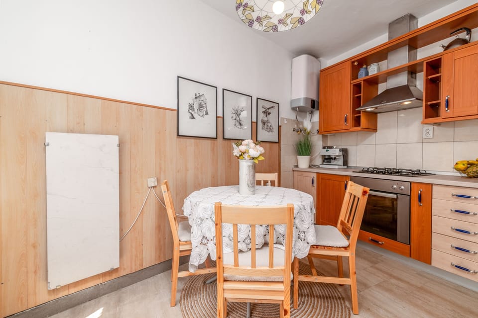 Dining room 2