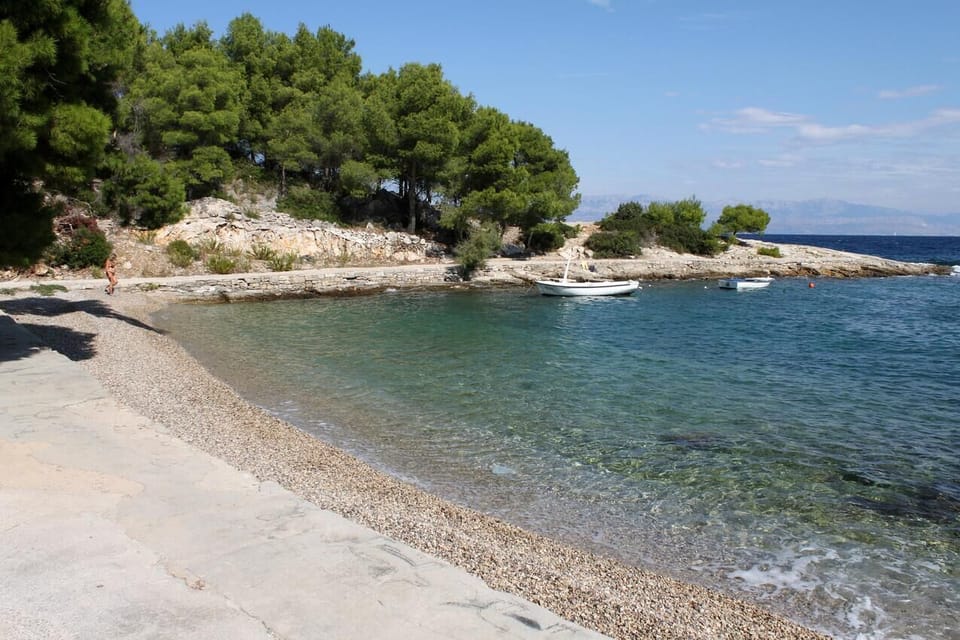 Nearby beaches