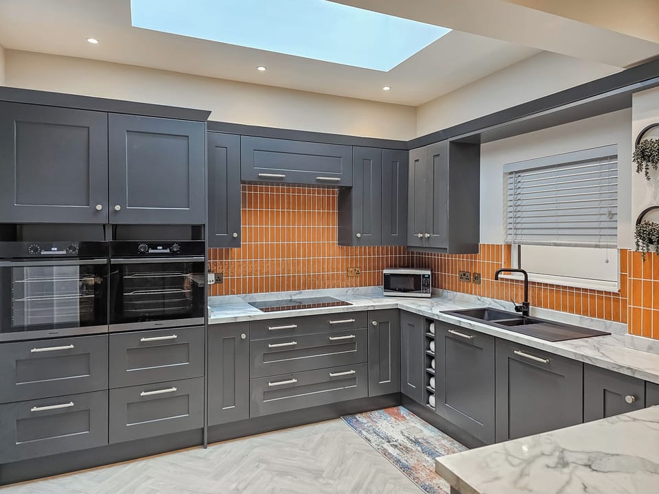 Family kitchen with Induction Hob, two ovens and Dishwasher. | Edingworth, Lowestoft