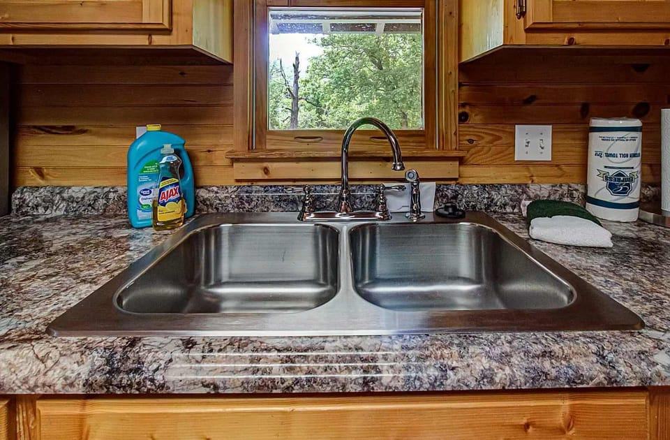 A well-equipped kitchen with everything you need.