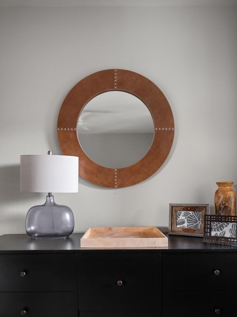 Indoors, Lamp, Table Lamp, Furniture, Sideboard