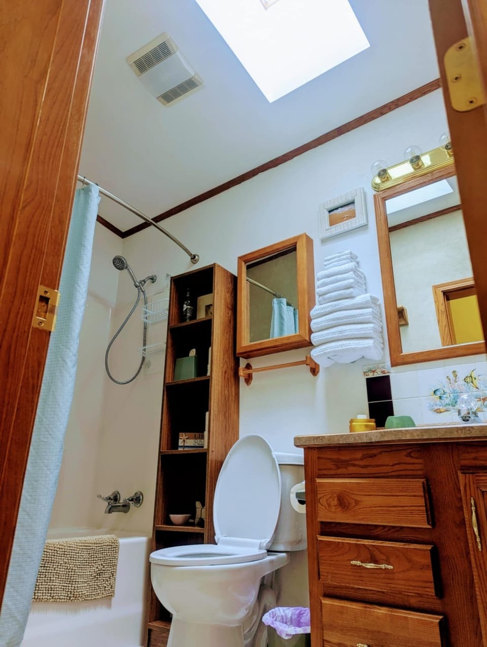 Full bathroom.