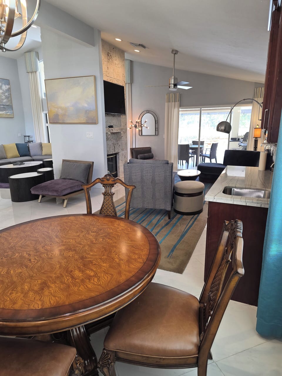Dining to TV room