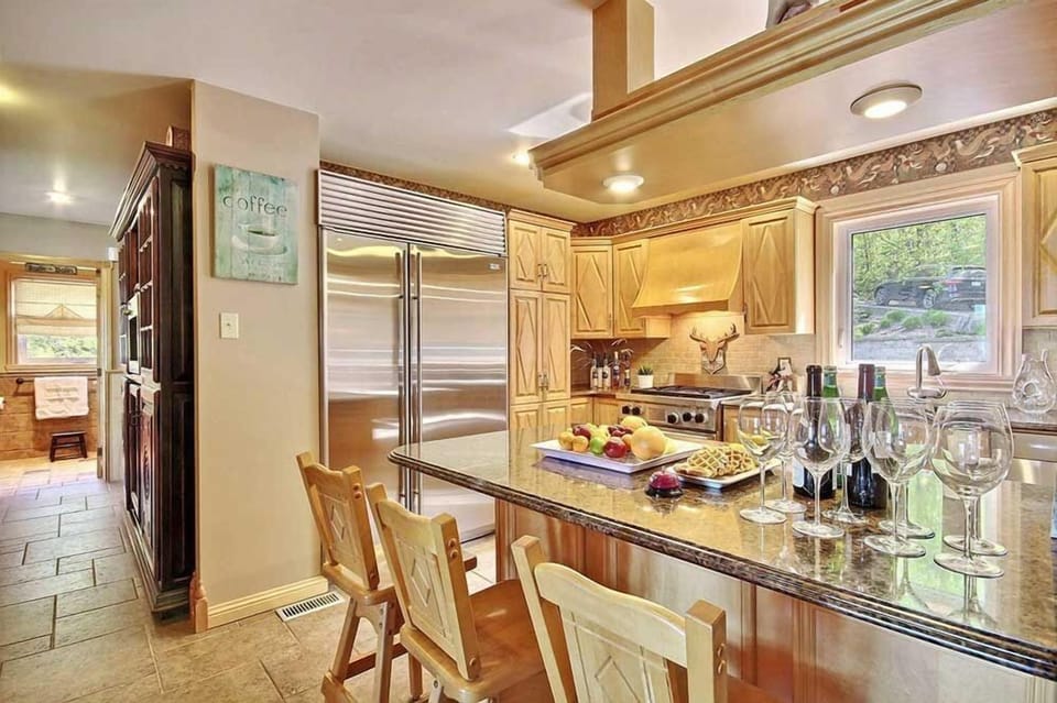 Kitchen (2)