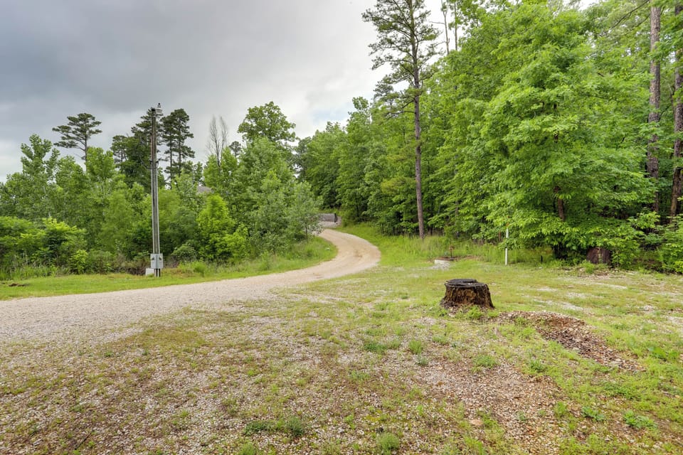 Parking | Driveway (2 Vehicles)