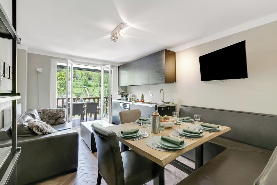 Living and dining room