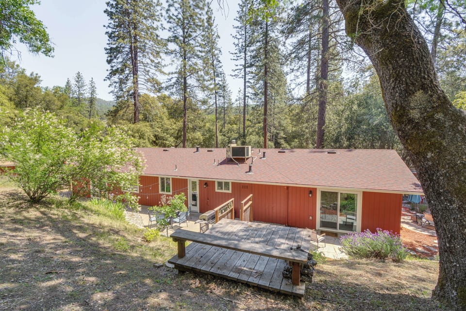 Ahwahnee Vacation Rental | 3BR | 2BA | Step-Free Access | 1,600 Sq Ft