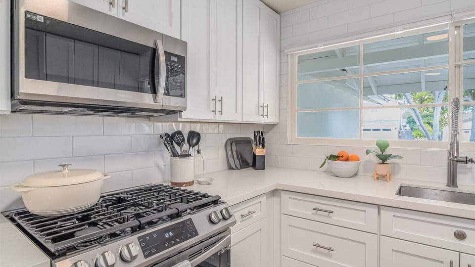 Gas stove, oven, microwave, and cookware included for your use.
