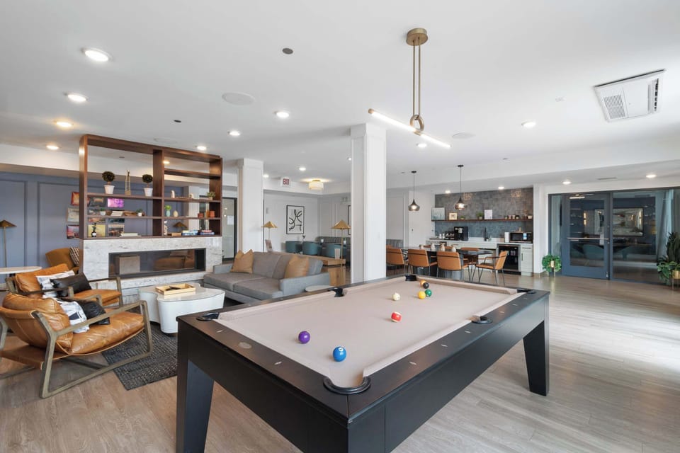 Large pool area