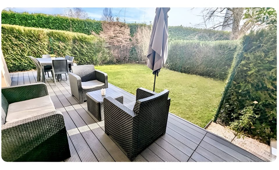 Patio/ terrace