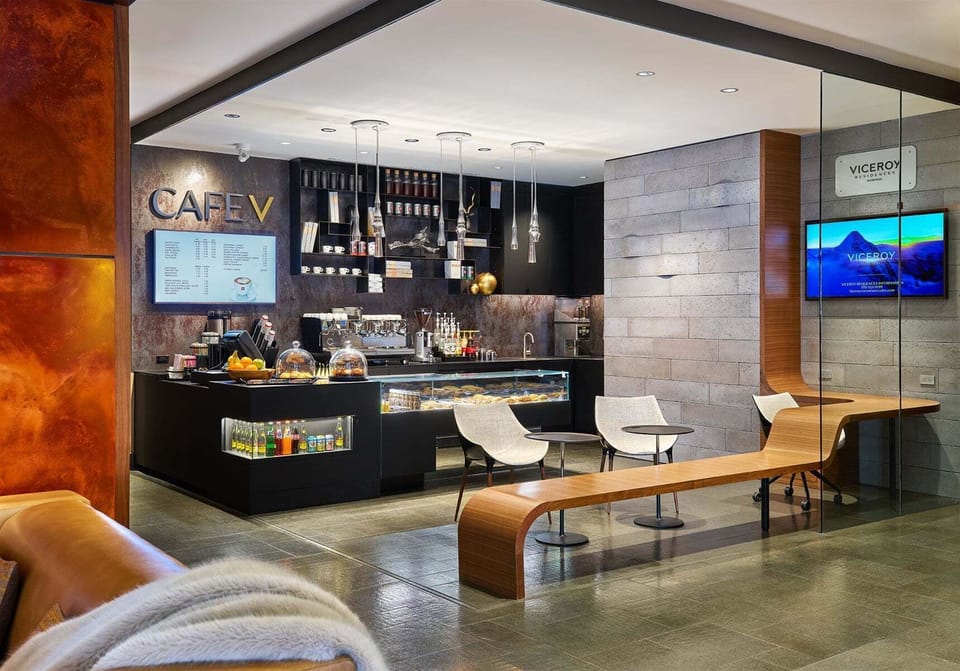 Grab and Go Cafe