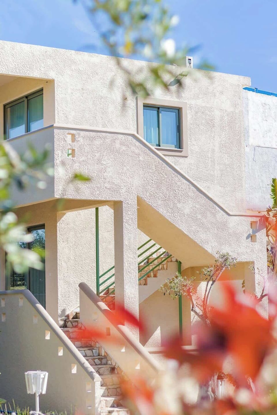Please Note: There Are Some Steps Leading to Upper-Level Units
Kind reminder for guests: stairs are part of the layout, useful for planning accessibility needs in advance.