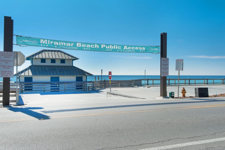 Miramar Beach Public Access