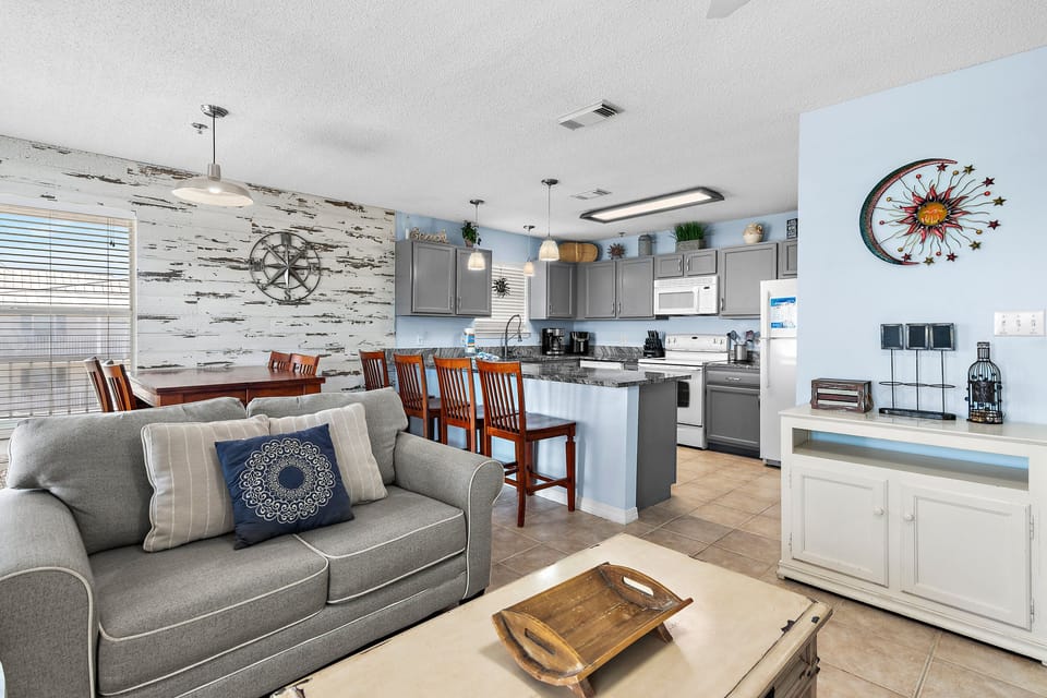 Living room to kitchen