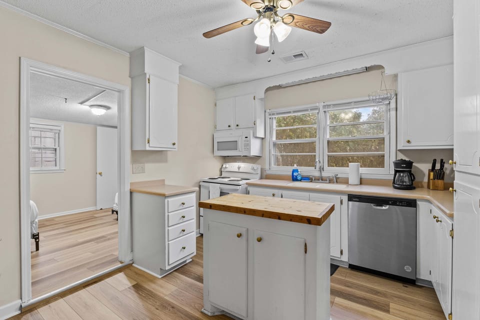 Our fully equipped kitchen