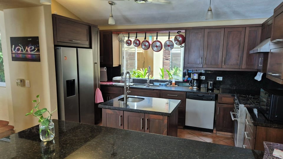 Shared full kitchen