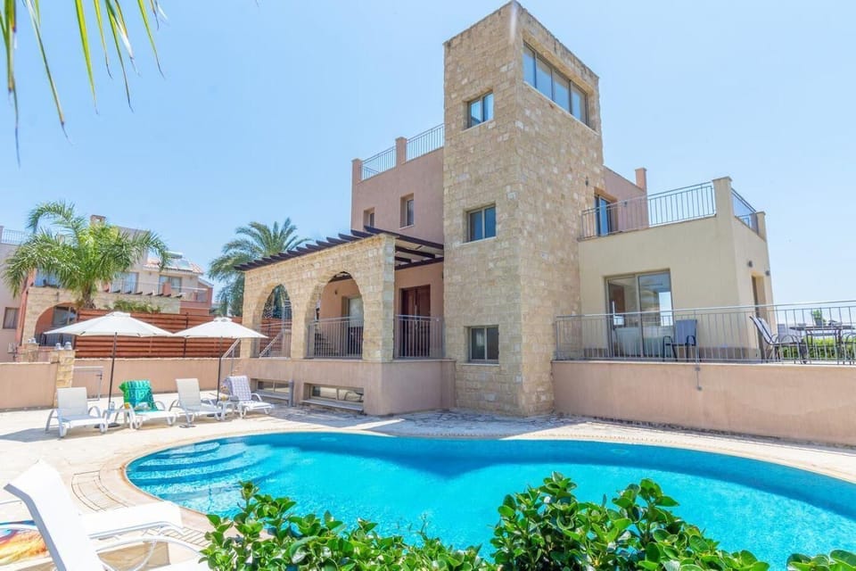 Villa 5 Joanna, with beautiful private pool, outdoor terrace, 4 bedrooms, 3 bathrooms & guest toilet