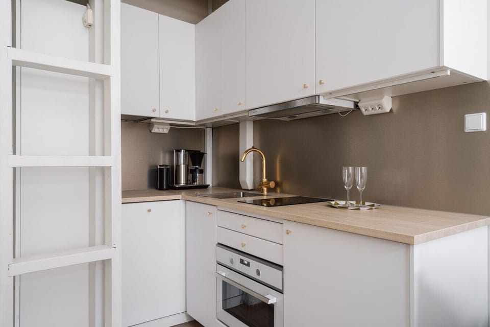 Welcome to our beautiful studio apartment located in the trendy Kallio area of Helsinki.