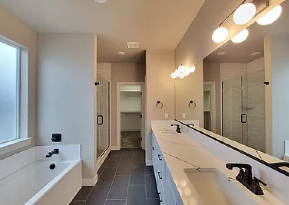Primary Ensuite