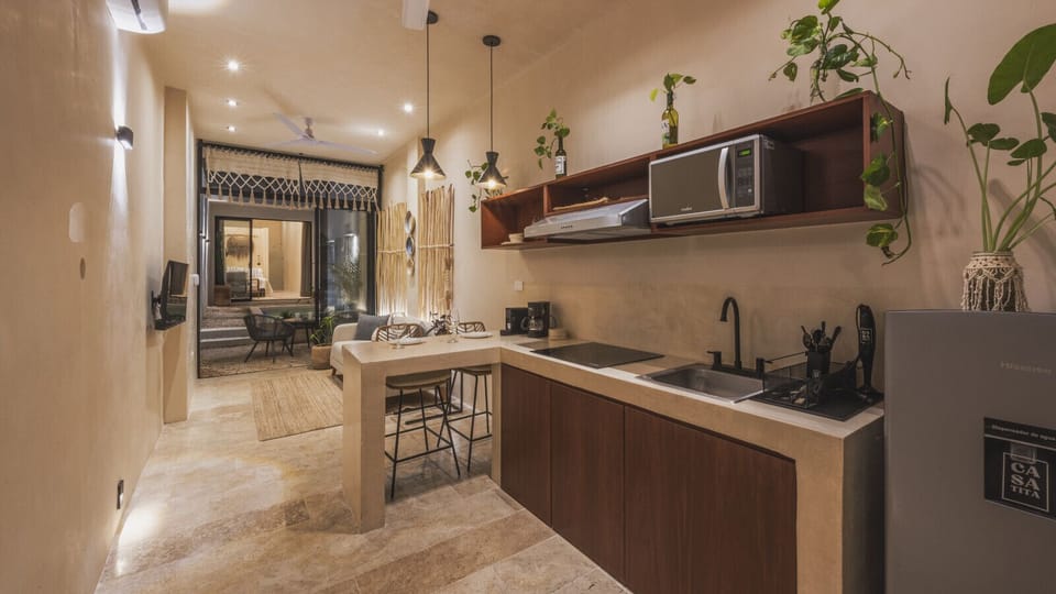 Prepare delicious meals in the fully equipped kitchen