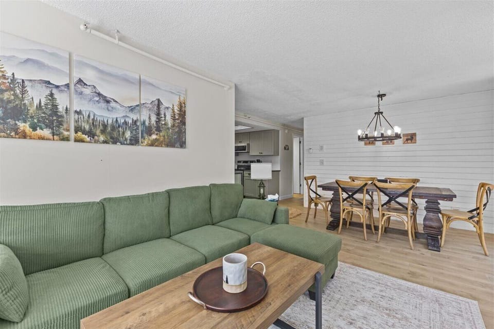 The View at Mountainside - Fully Renovated Condo! (5540)