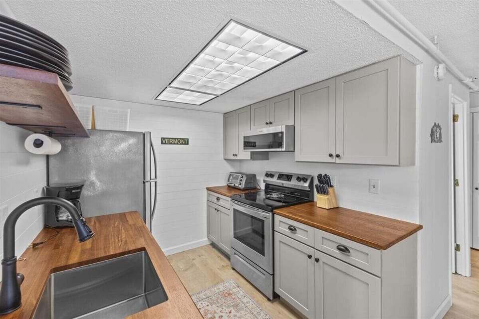 The View at Mountainside - Fully Renovated Condo! (5544)