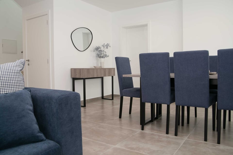 Family-friendly house with private pool in Alfeizerão. Relaxing stay near São Martinho do Porto and Óbidos.