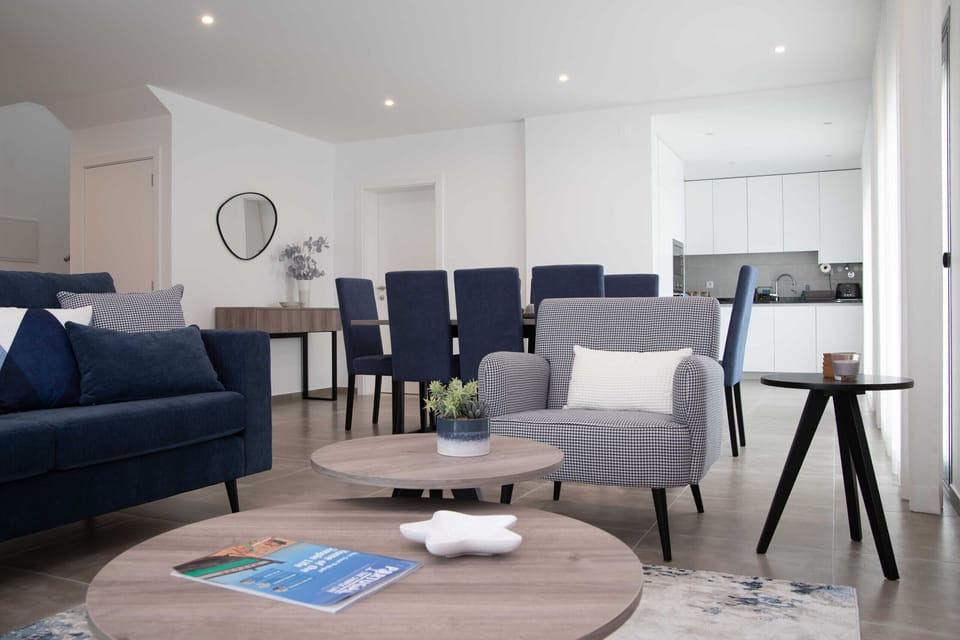 Family-friendly house with private pool in Alfeizerão. Relaxing stay near São Martinho do Porto and Óbidos.