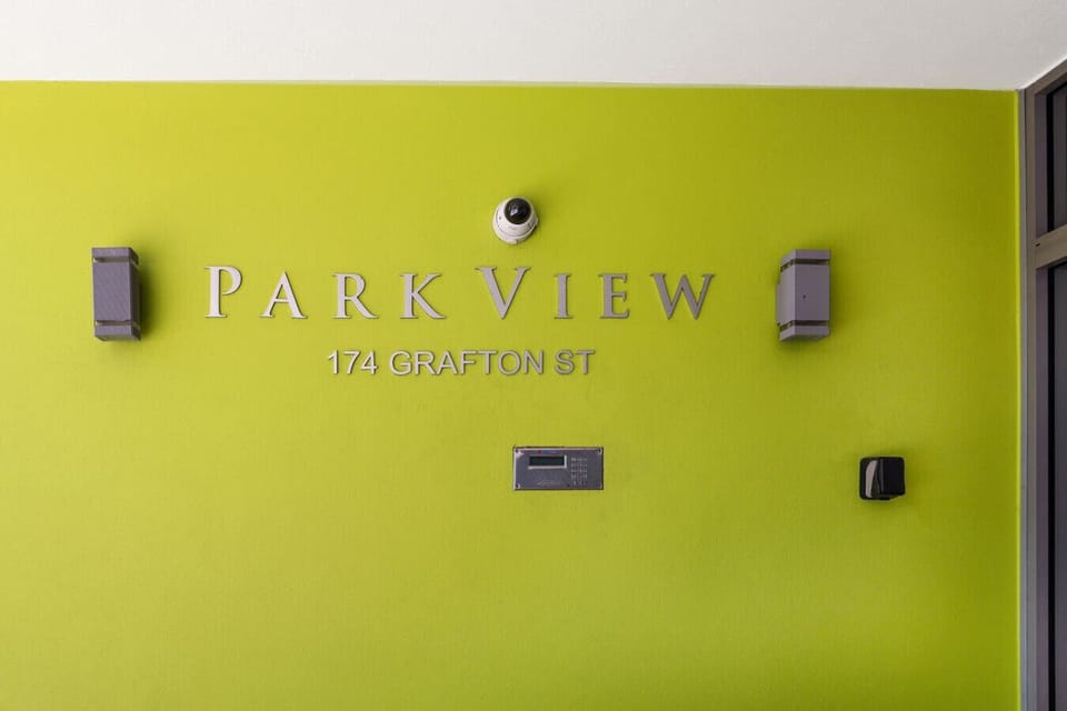 Welcome to Park View – where comfort meets style in the heart of Cairns.