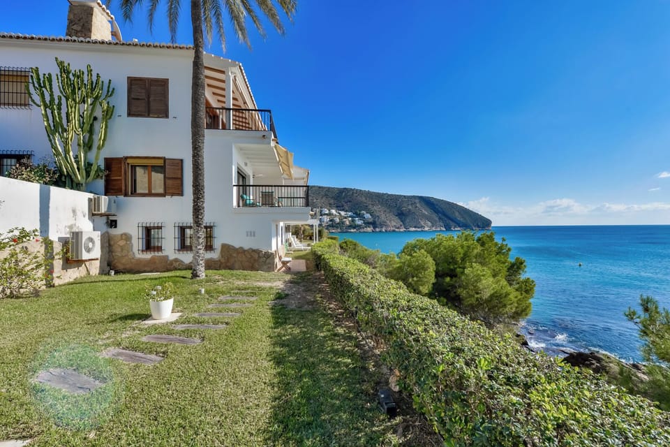 Moraira Bay 8 - By Almarina Villas (7004)