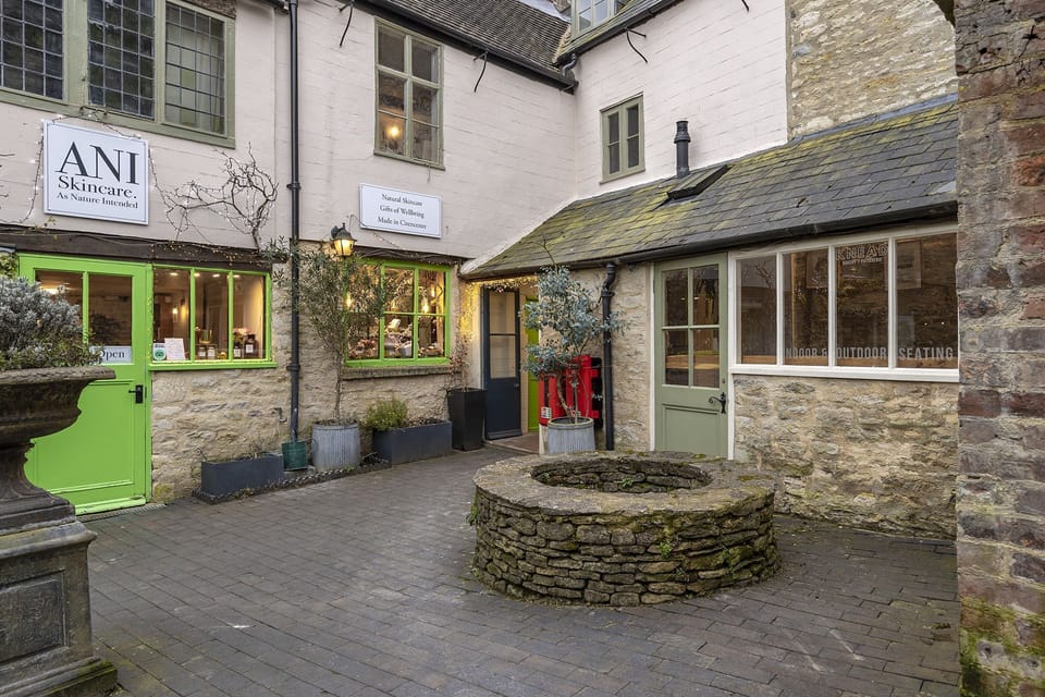 The Barley Apartment at Cowley House - StayCotswold