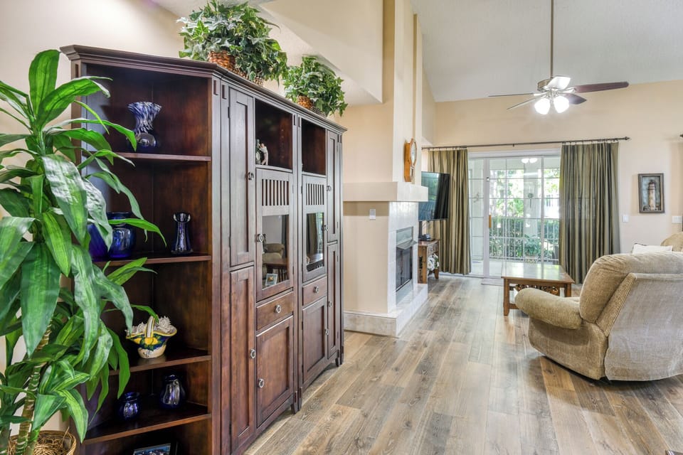 Upgraded wood plank vinyl floors