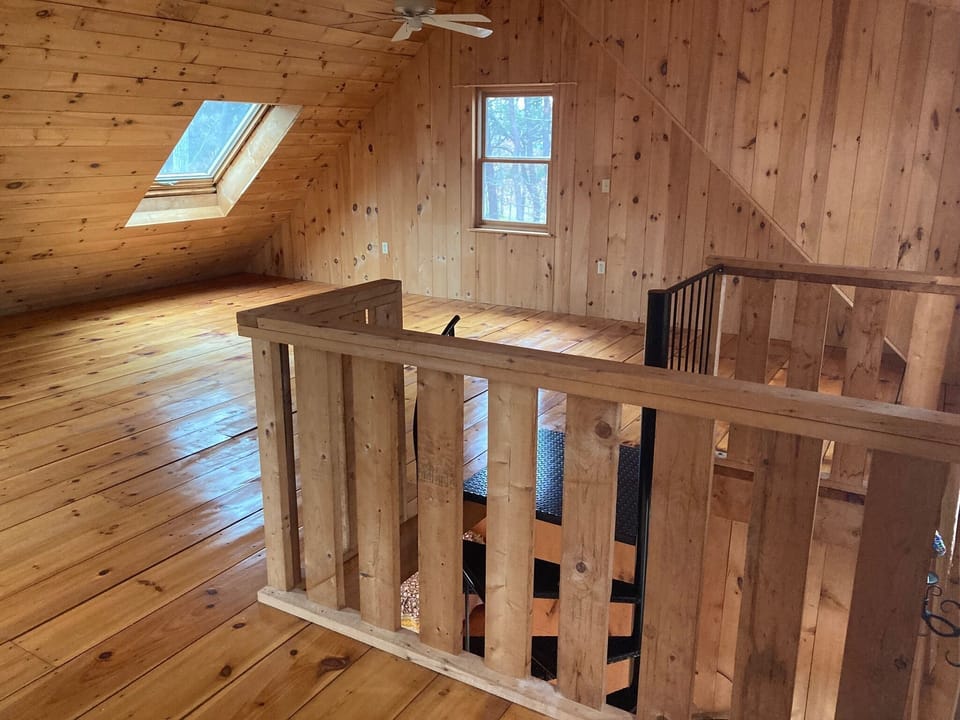 Meditation / exercise space.