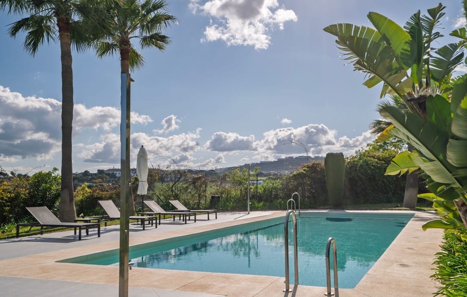 Swimimng pool