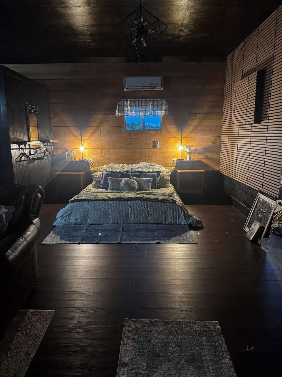 Snuggle up in style at Tiny Bear!