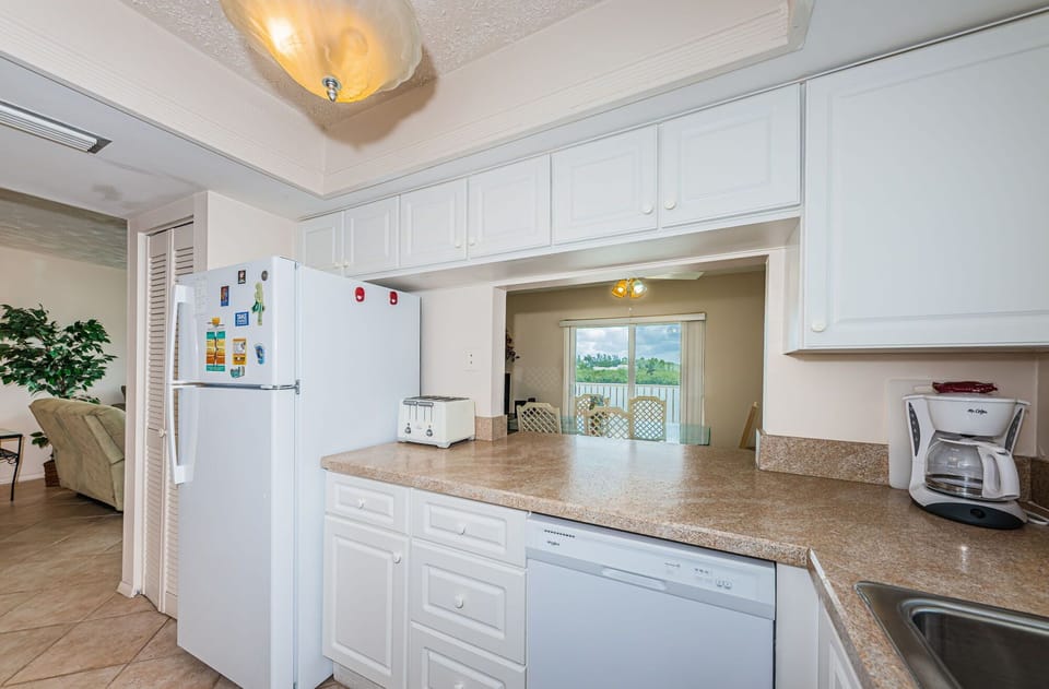 Kitchen passthrough