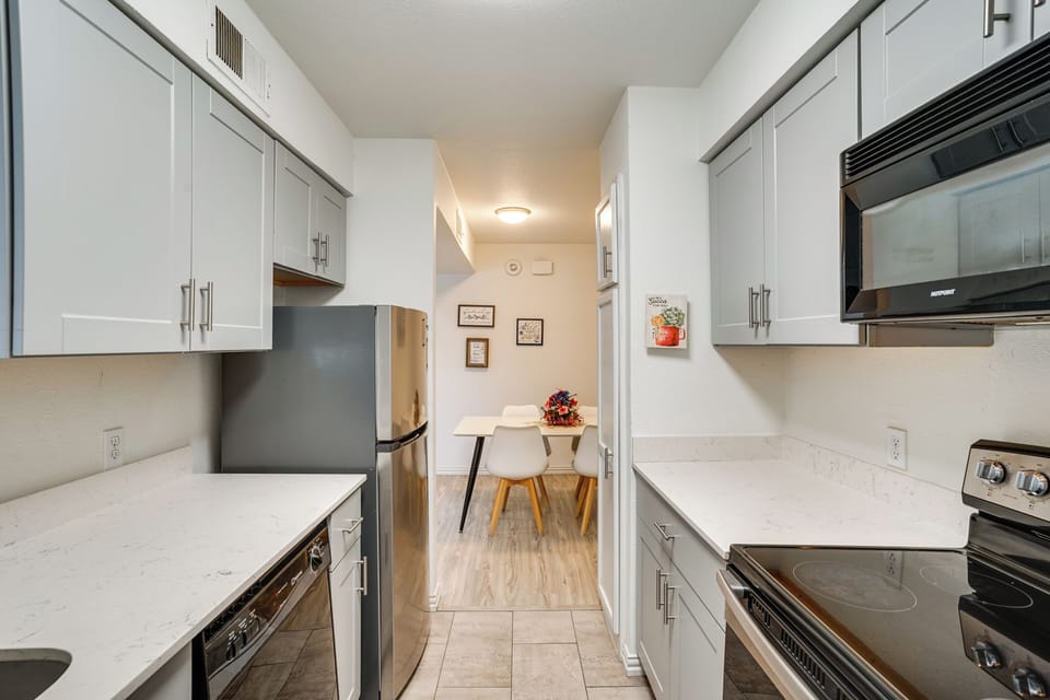 Kitchen | Cooking Basics | Dishwasher | Stove/Oven