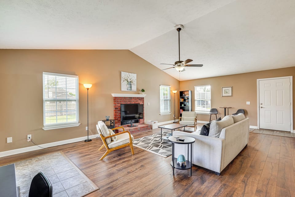 Panama City Vacation Rental | 3BR | 2BA | 1 Small Step to Enter | 1,850 Sq Ft