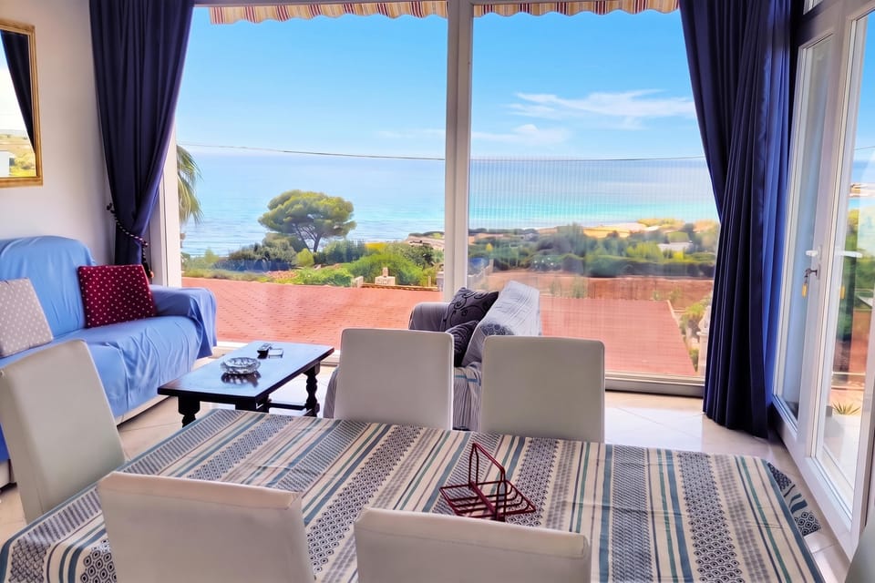 Living and dining room