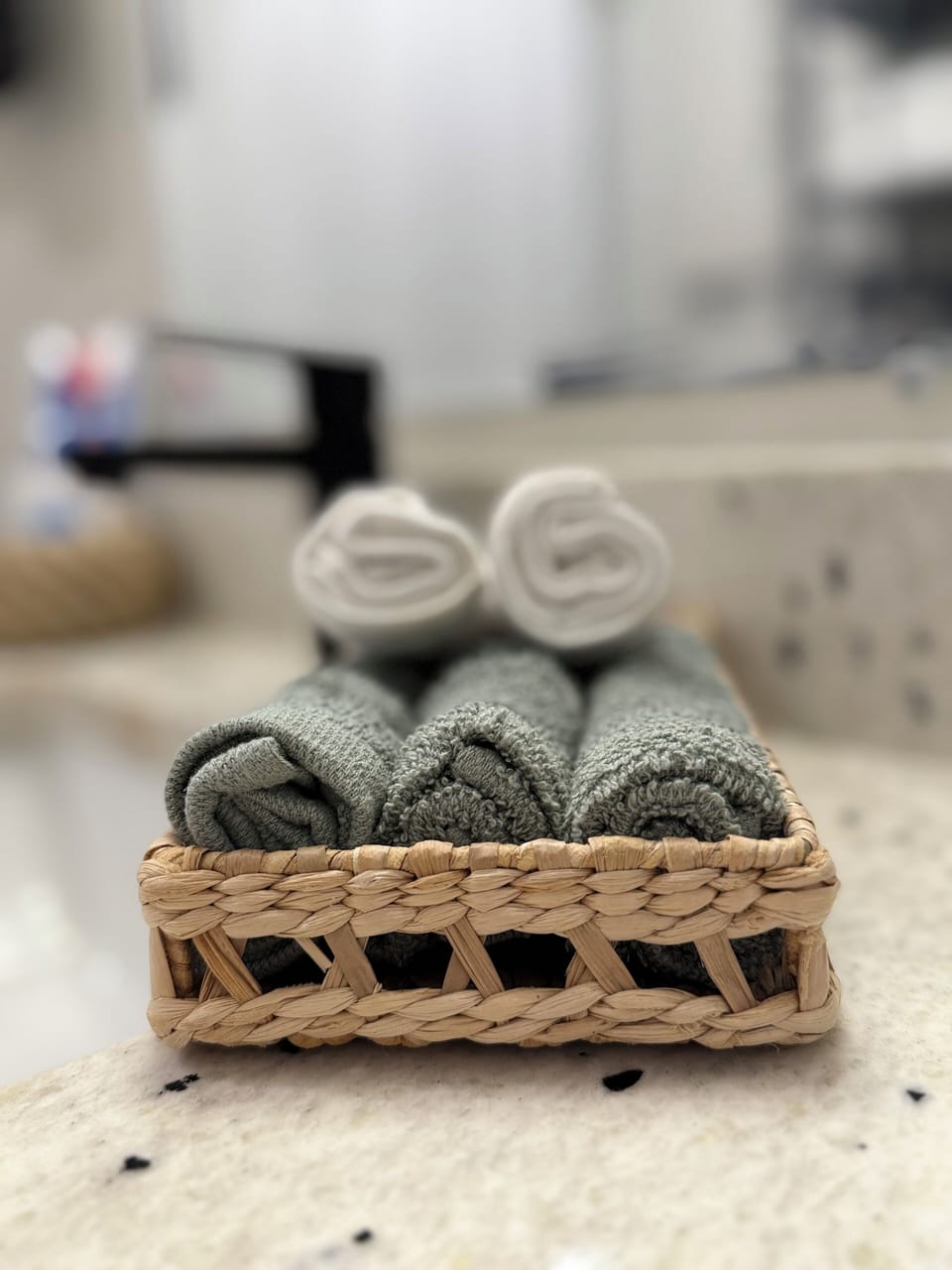 Bathroom amenities