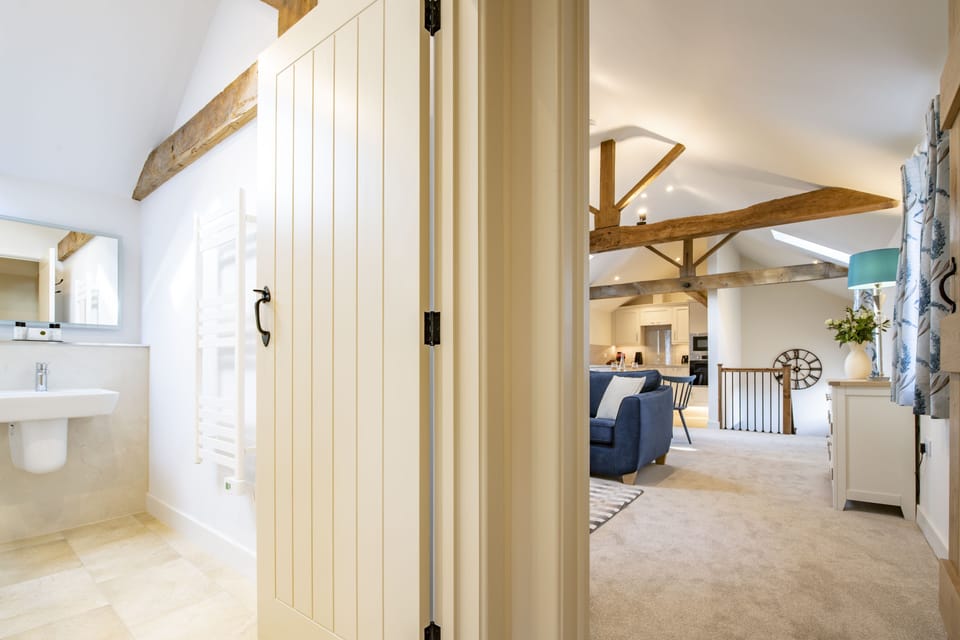 First floor: Shower room