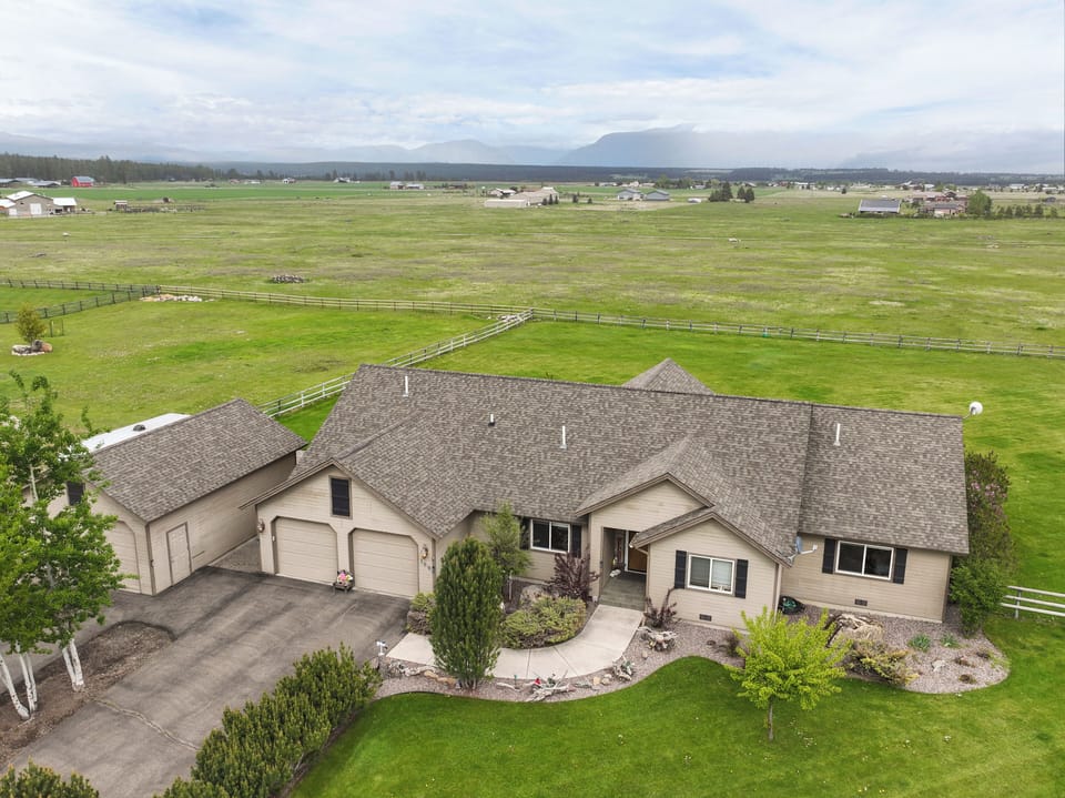 Welcome to Montana Mountain View | Exterior