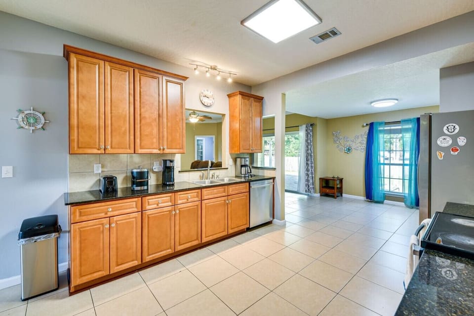Kitchen | 1st Floor | Dishware & Flatware | Coffee Maker | Blender | Toaster