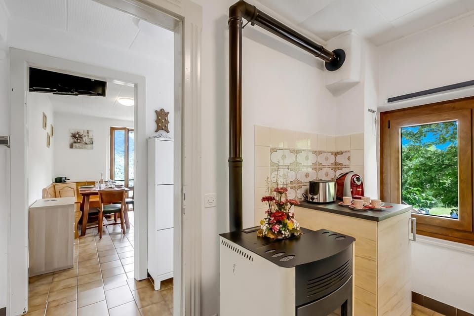 Kitchen and dining area