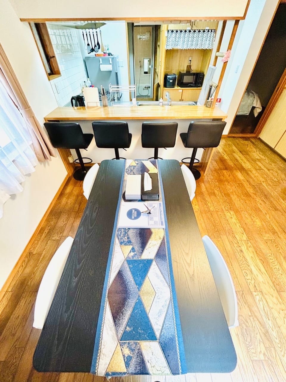 This is the dining area. We also have counter chairs.